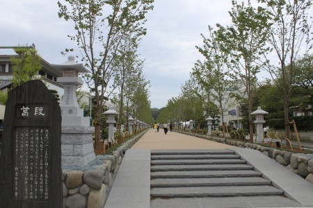 鹤冈八幡宫的多样景色