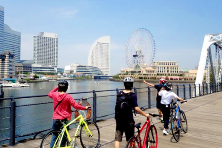 沿着神奈川海岸的自行车之旅，陶醉在大自然中