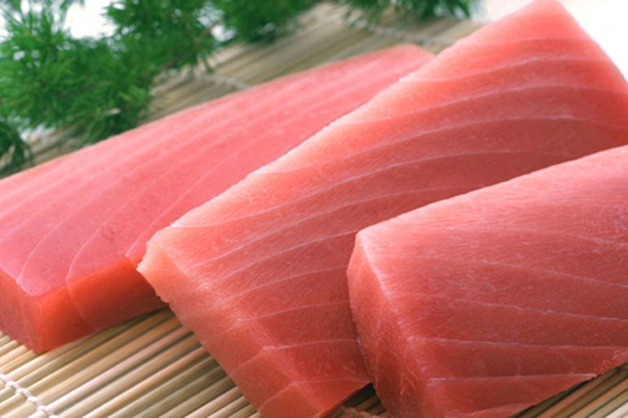 Nếm Thử Món Cá ngừ Misaki Nổi Tiếng và Thư Giãn Giữa Những Bông Hoa Bên Biển