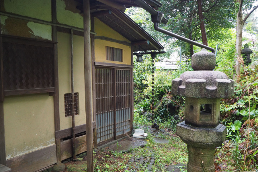 A Meiji-Period History Tour