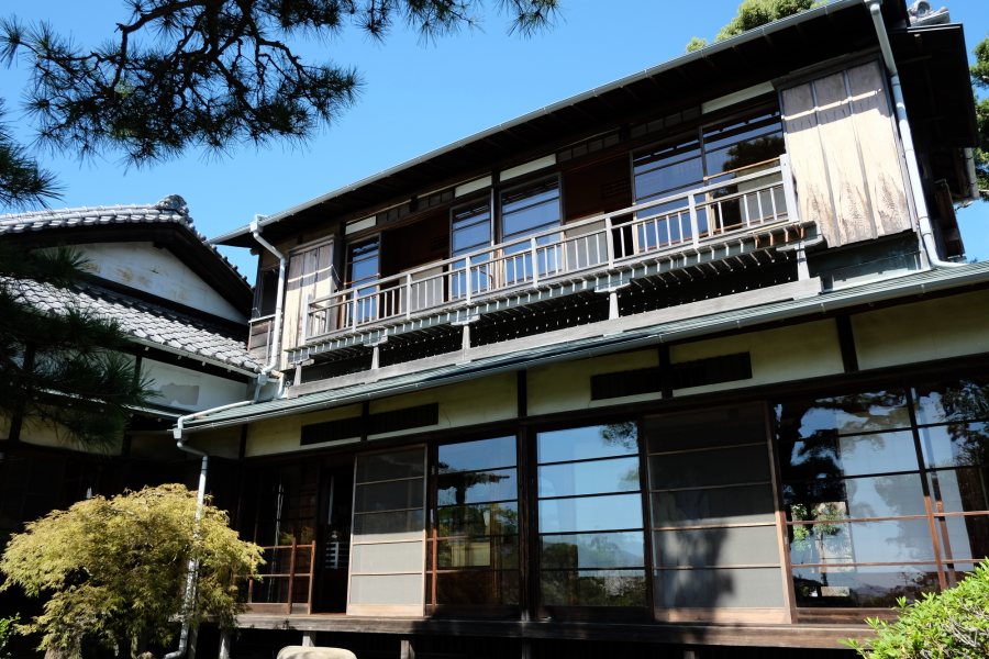 明治の日本式建築と洋館を訪れる