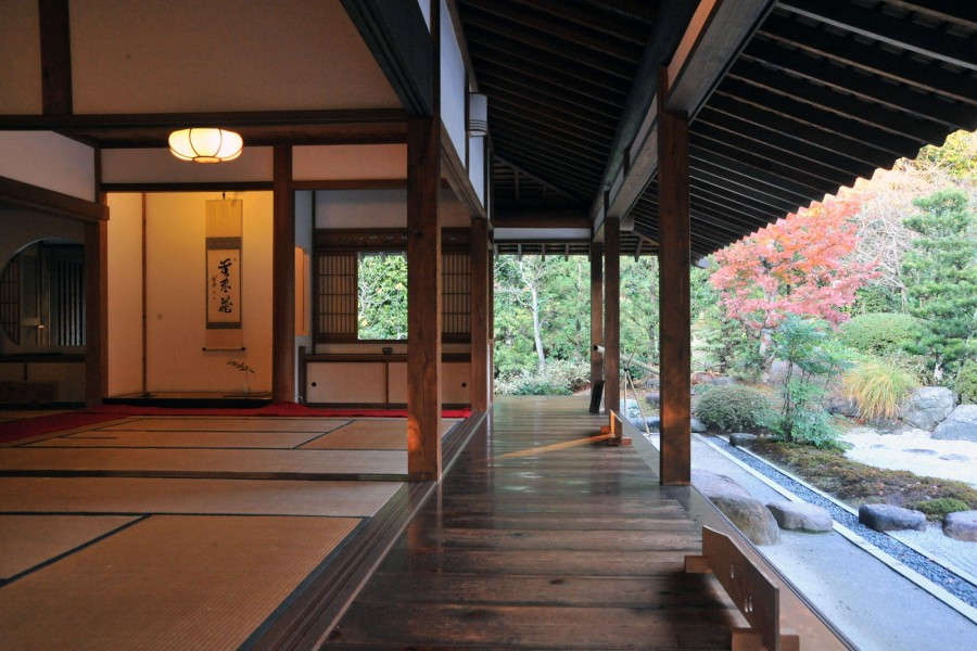 Explore Traditional Kamakura and End Your Day with a Cup of Tea