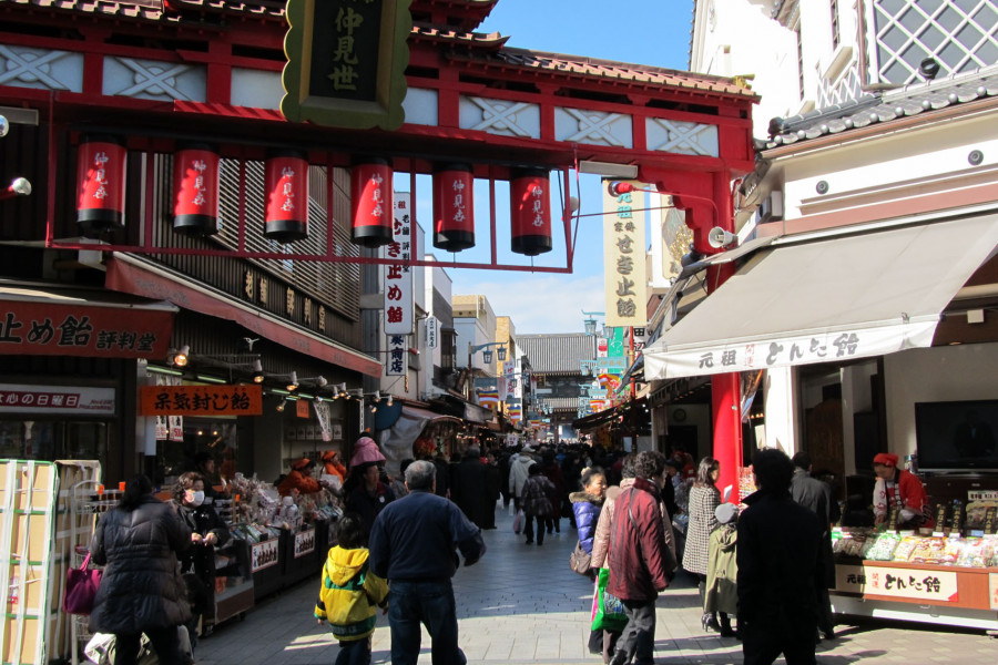 Tour of Kawasaki Daishi and Shopping Street