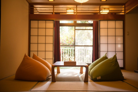 Ryokan y aguas termales image