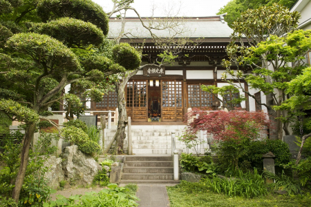 Đền Hakusan Tokozen (Đền chính của trường Kenchoji thuộc phái Rinzai)