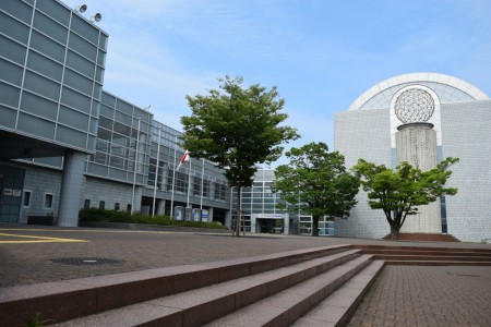Tokkei Sicherheit Hiratsuka Gymnasium