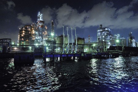 Croisière de nuit : les usines de Kawasaki
