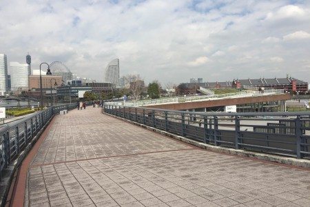 Zou-no Hana Park Yamashita Rinko Linie Promenade Hochbrücke