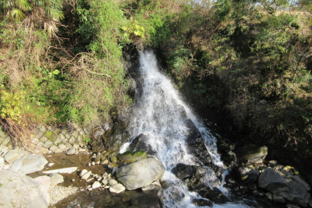 Daruma Waterfall image