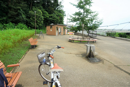 Sakaigawa Yusuichi Park Pocket Park