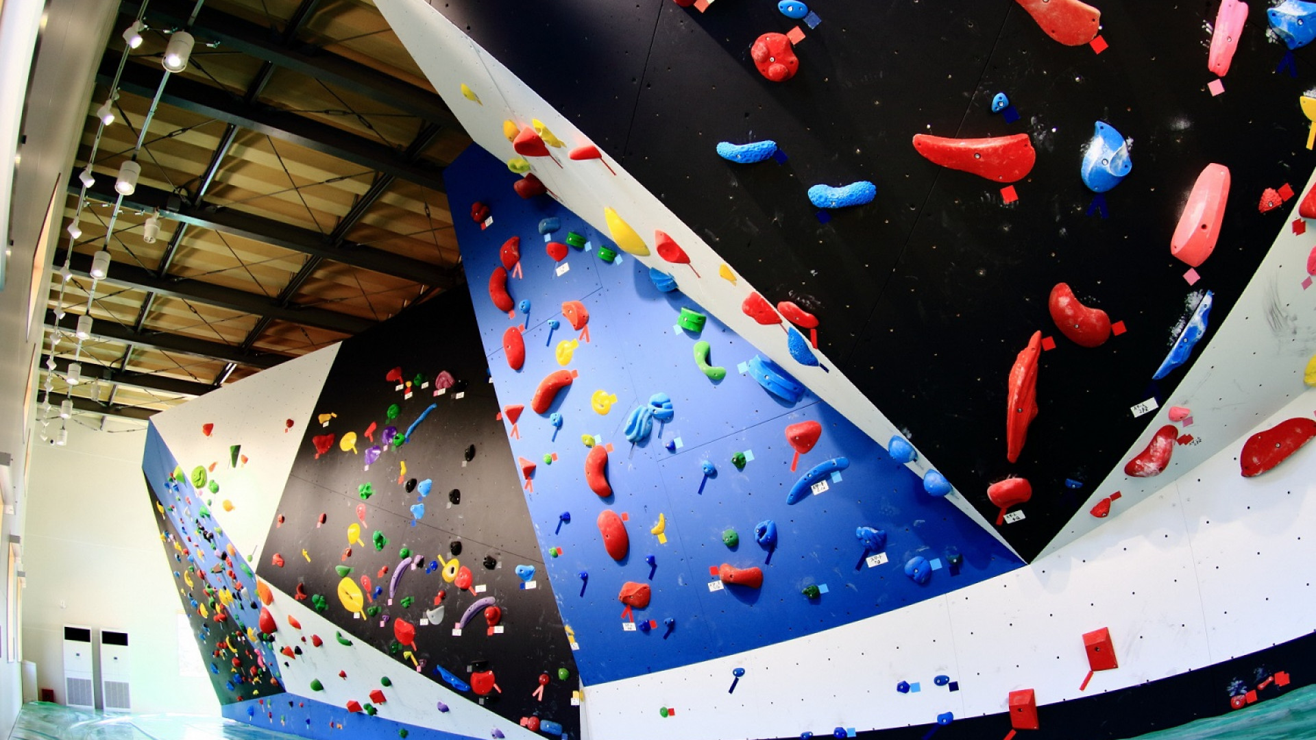 Hadano Tanzawa Climbing Park