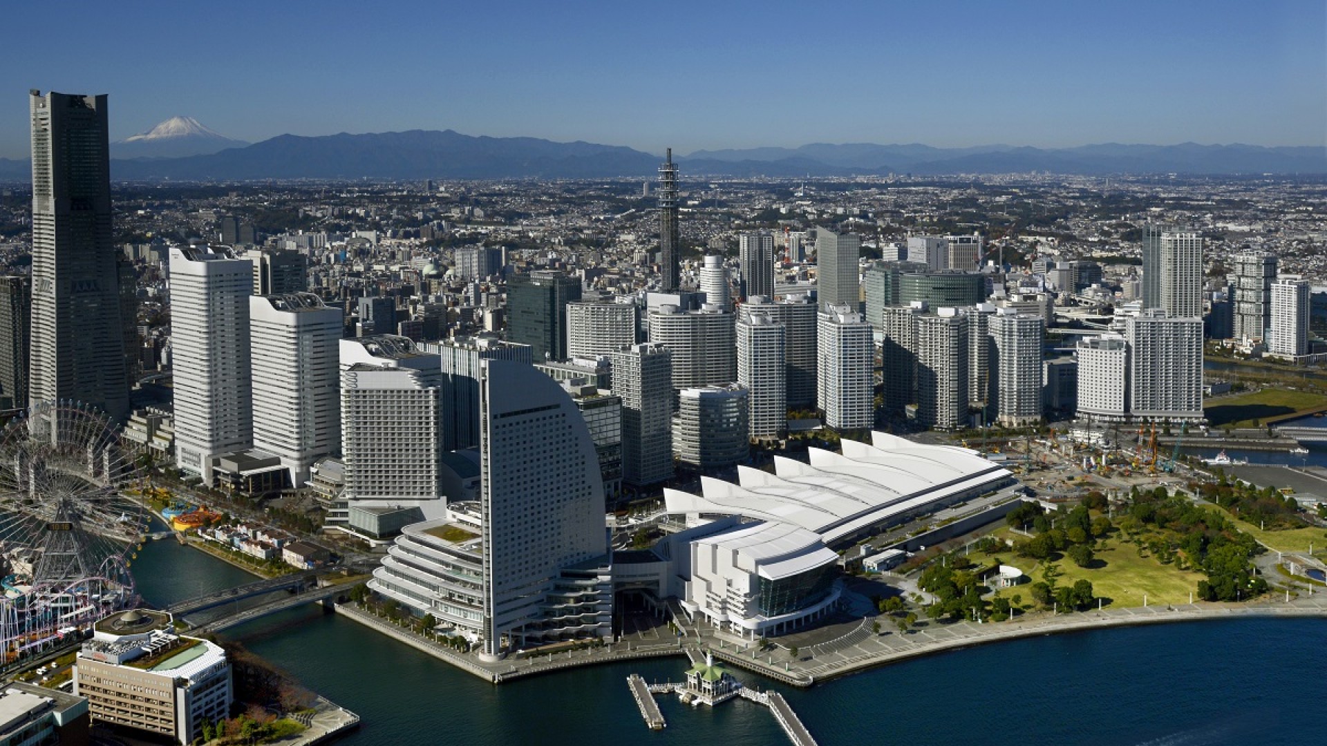 横滨国际平和会议场
