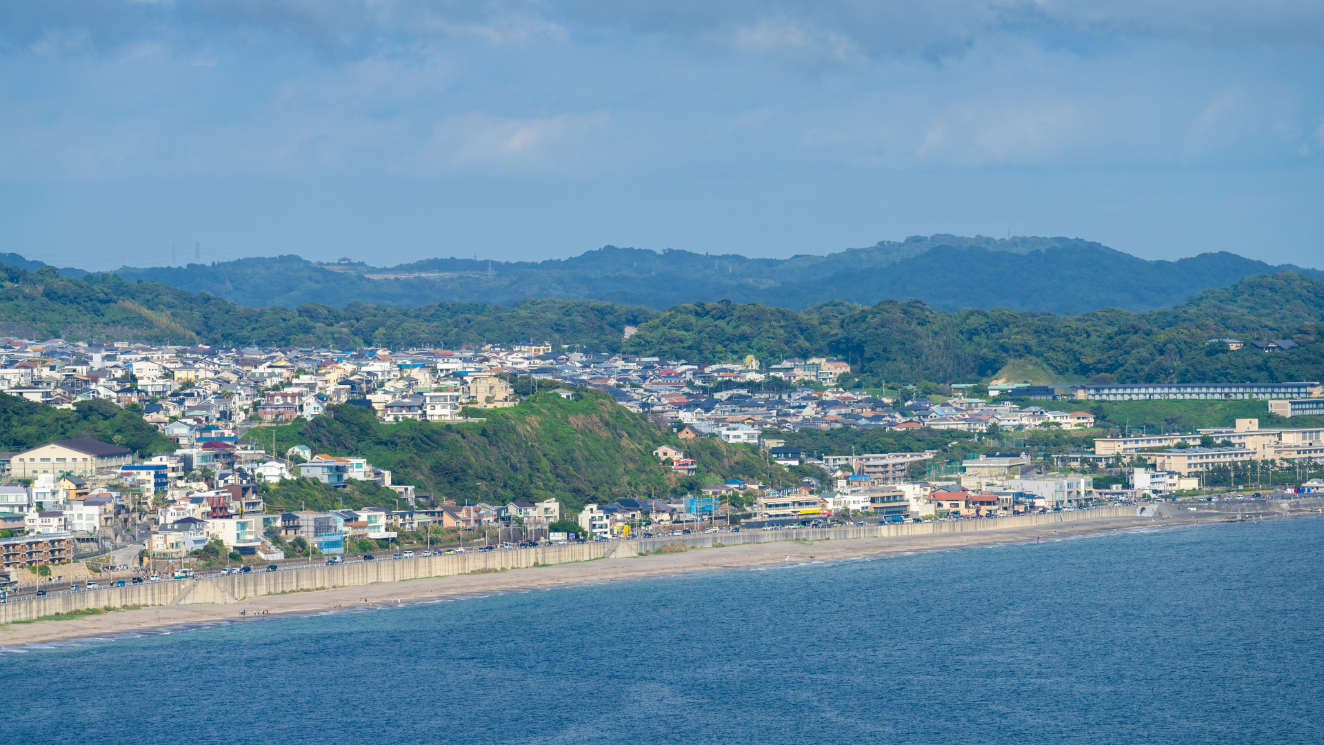 Bãi biển Shichirigahama