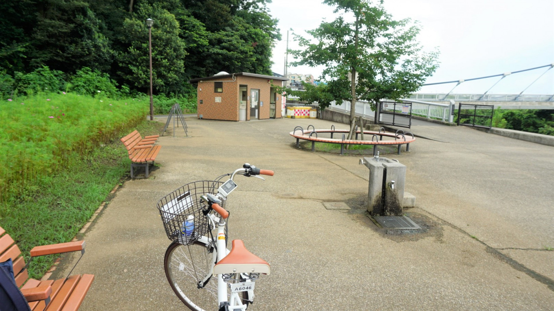 Sakaigawa Yusuichi-Park Pocket Park