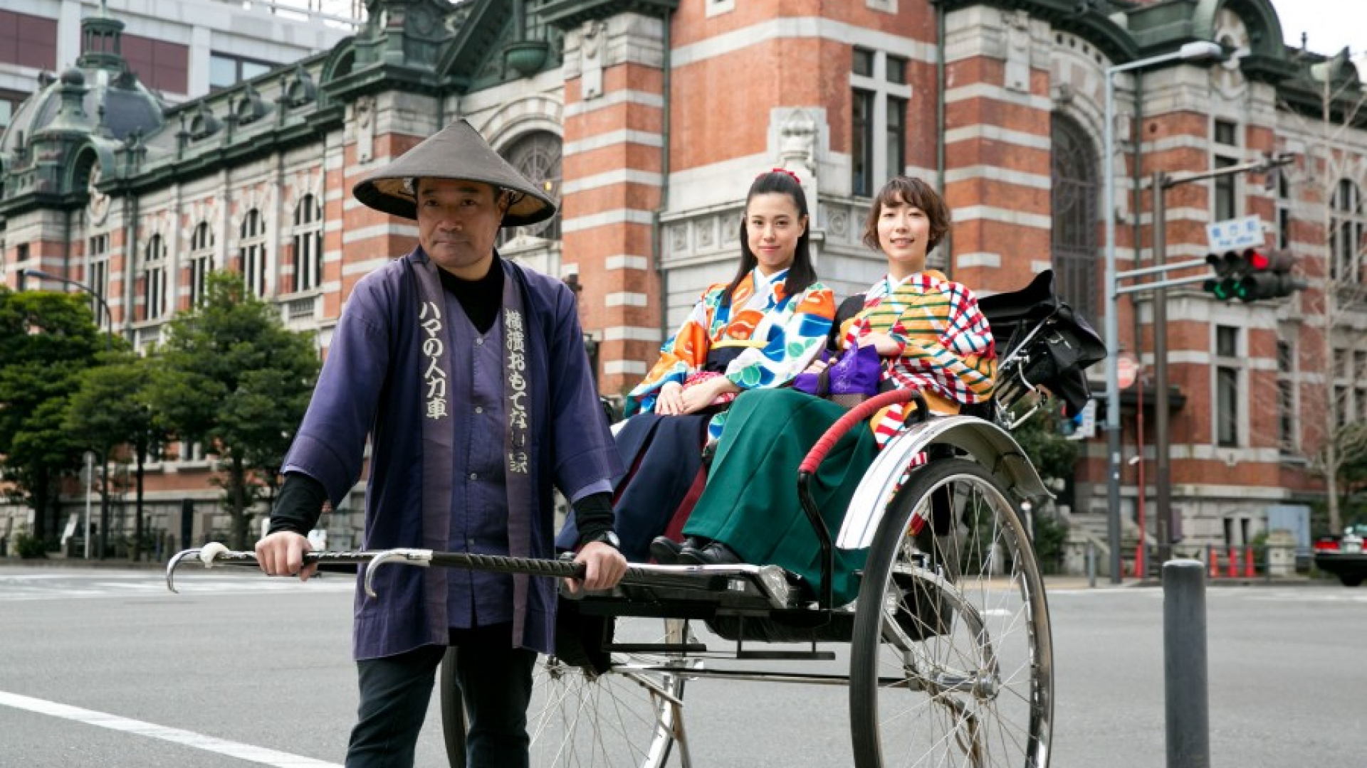 Yokohama Omotenashiya Rickshaw in Hama