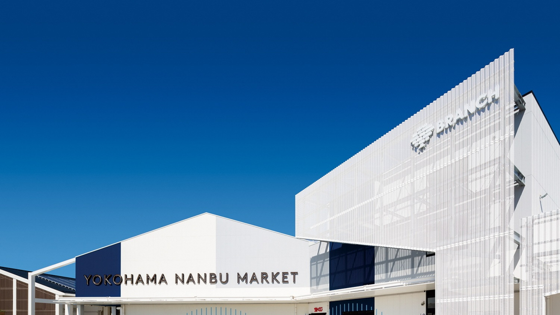 Das Einkaufszentrum BRANCH Yokohama Nanbu Market