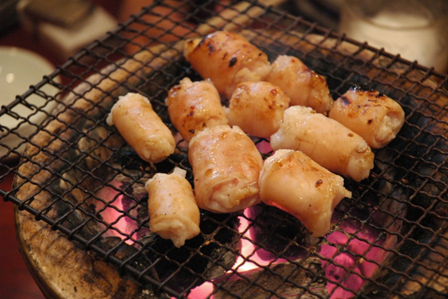 Immersion dans la culture d&#039;Atsuki : verrerie, festivités et cuisine
