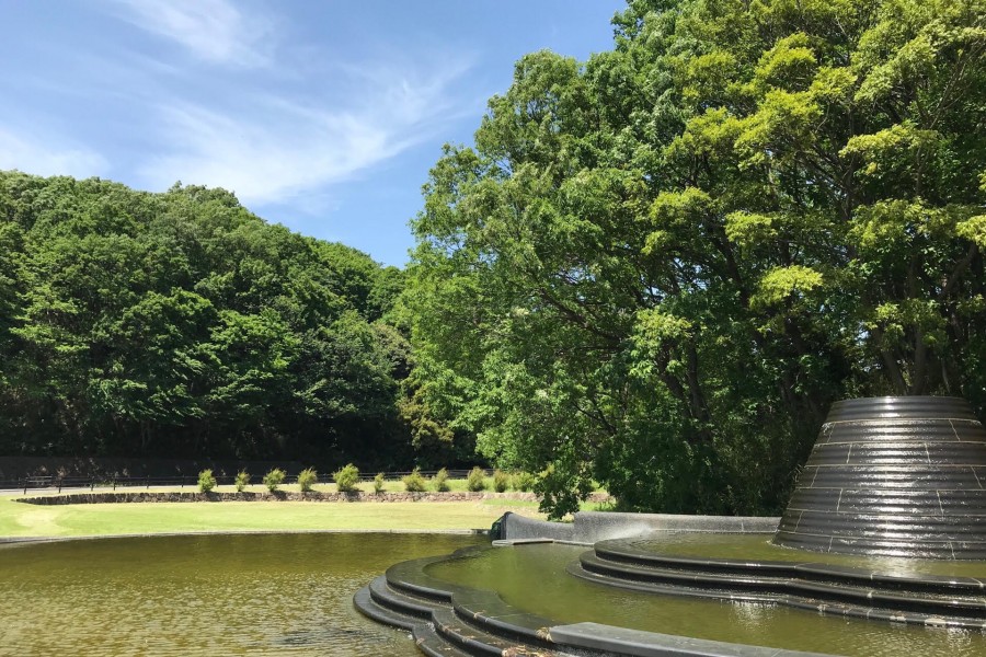 하야노세이치 공원과 나나쓰이케