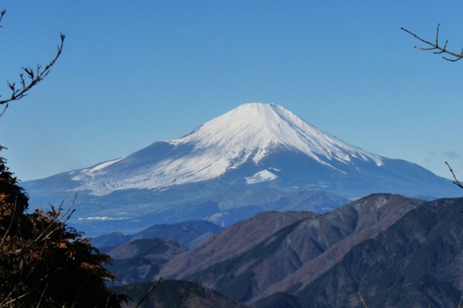 Randonnée sur la crête de montagne à Tonosawa