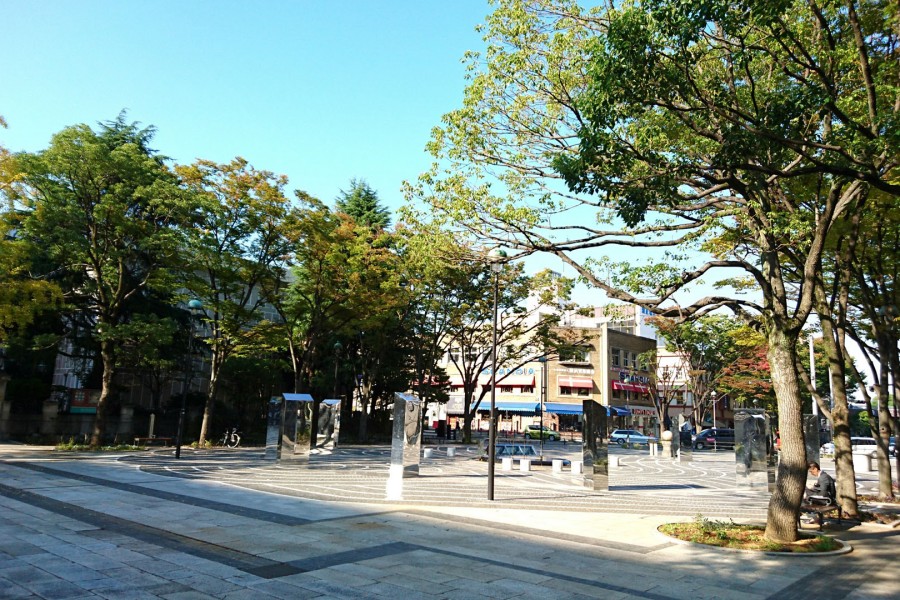 Kaiko Hiroba (memorial plaza to commemorate the opening of the Port of Yokohama)