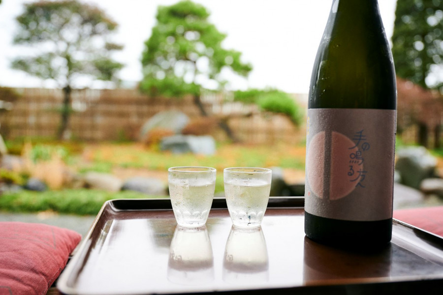 Seto Shuzo-Ten (fabricante de sake japonés)