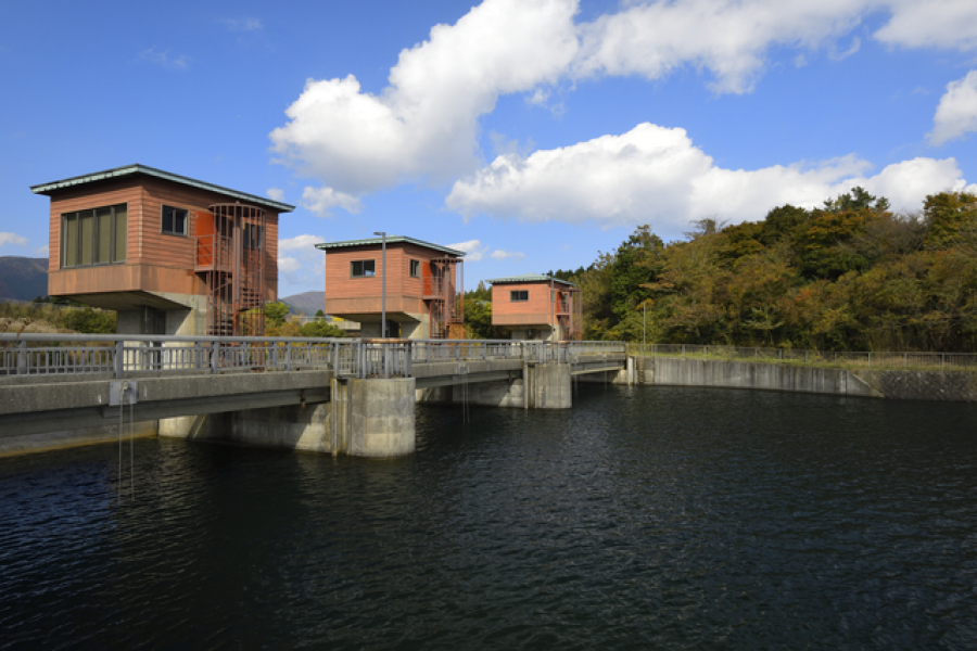 Kojiri Suimon (Water gate)
