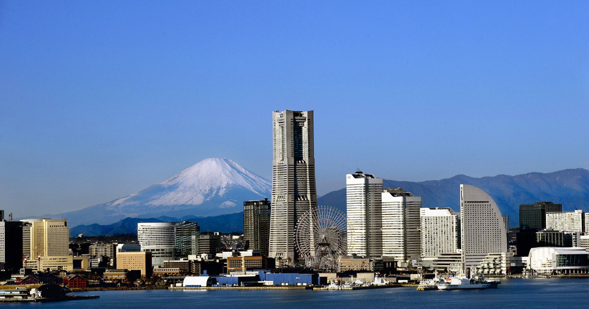 横浜ロイヤルパークホテル - 目的地 - Tokyo Day Trip