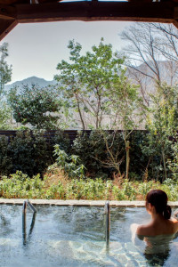 Lake Sagami Onsen (Hot Spring) Ururi